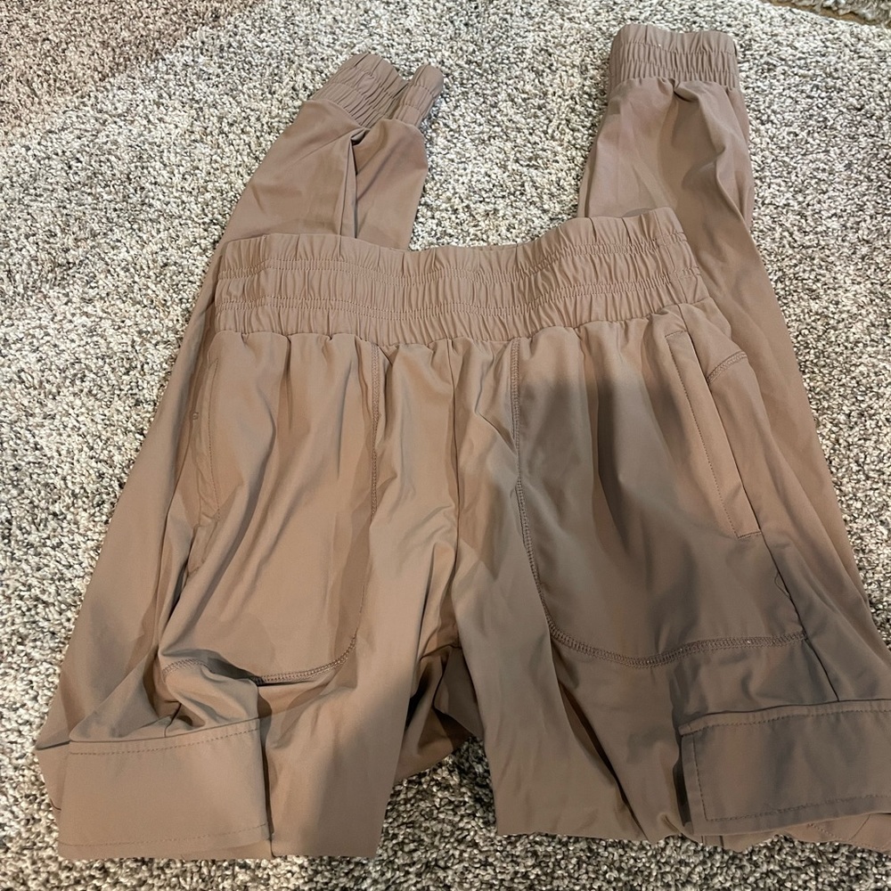 balance athletica/vitality swift jogger/cargo pants